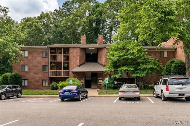 2106 Turtle Run Dr Unit 3, Henrico, VA 23233 - view of building exterior with uncovered parking