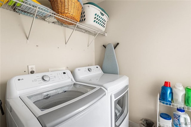 3321 Ceres Rd, Henrico, VA 23294 - washroom with washing machine and dryer