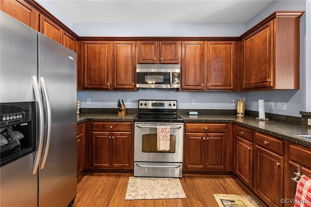 3321 Ceres Rd, Henrico, VA 23294 - kitchen featuring stainless steel appliances and wood finished floors