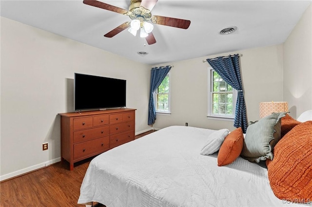 4337 Collingswood Dr, Chesterfield, VA 23832 - bedroom with wood finished floors and a ceiling fan