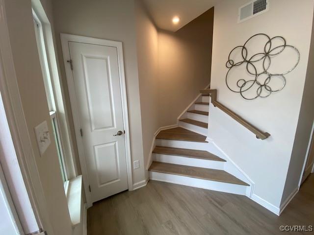 120 De La Warr Arch, Williamsburg, VA 23185 - stairs with wood finished floors and baseboards
