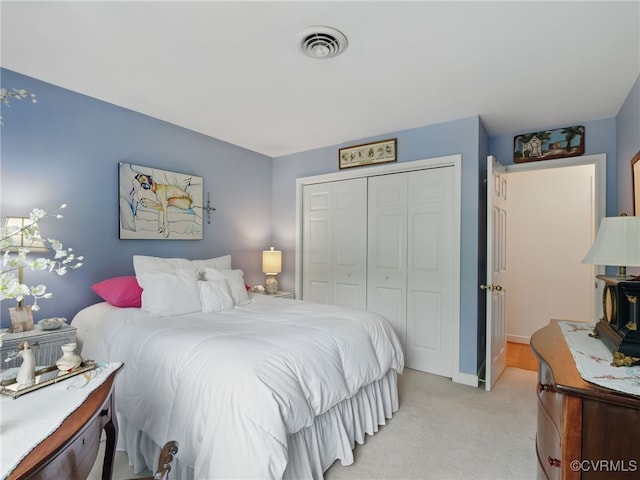 12503 Winchester Green Ct, Henrico, VA 23233 - bedroom featuring light carpet and a closet