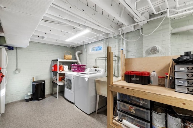 4100 Patterson Ave, Richmond, VA 23221 - laundry area with washer and dryer
