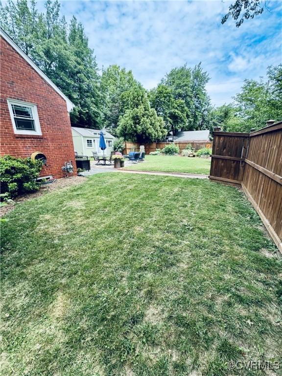 4100 Patterson Ave, Richmond, VA 23221 - view of fenced backyard