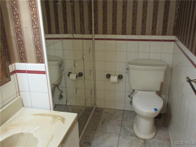 2803 Cannon Rd, Glen Allen, VA 23060 - bathroom with vanity and tile walls
