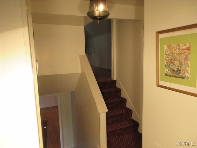 2803 Cannon Rd, Glen Allen, VA 23060 - view of stairs