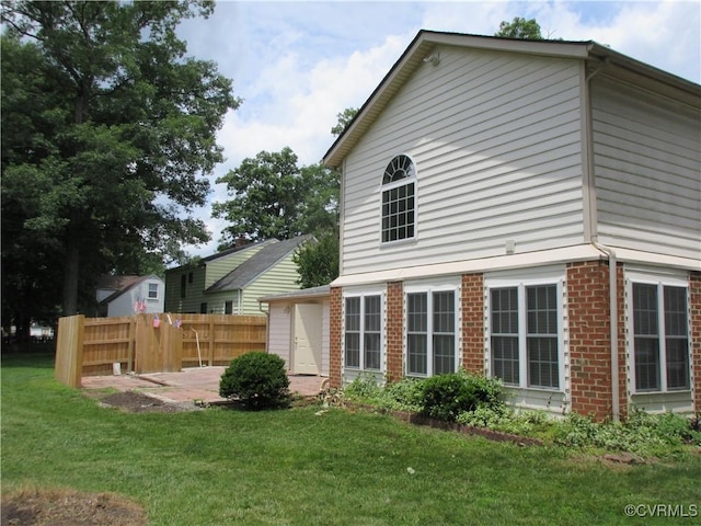 2803 Cannon Rd, Glen Allen, VA 23060 - rear view of house with brick siding