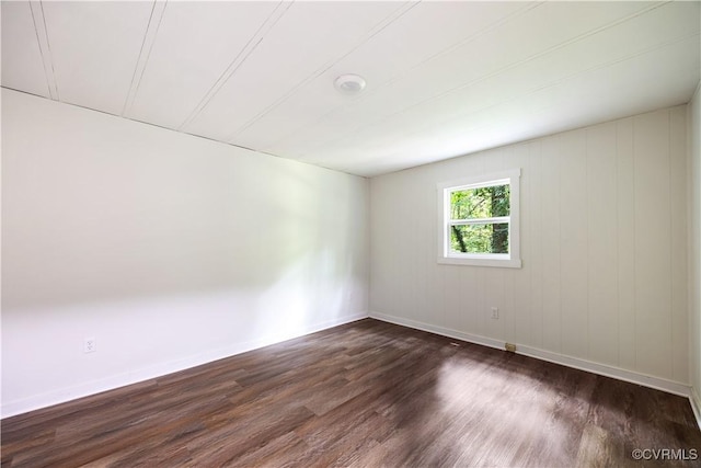 31 Pleasant Run, Cartersville, VA 23027 - empty room featuring dark wood-type flooring