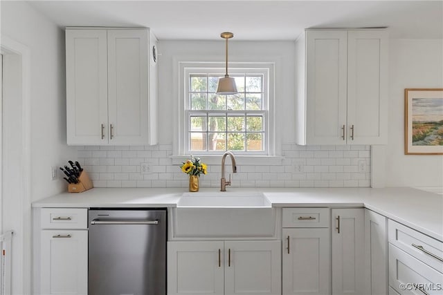 6502 W Franklin St, Henrico, VA 23226 - kitchen featuring dishwasher, decorative backsplash, and light countertops