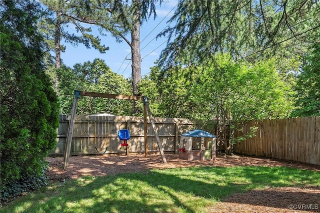 6502 W Franklin St, Henrico, VA 23226 - view of fenced backyard