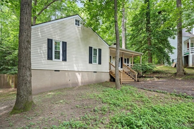 12707 Southwick Pl, Midlothian, VA 23113 - view of front of home featuring crawl space and covered porch