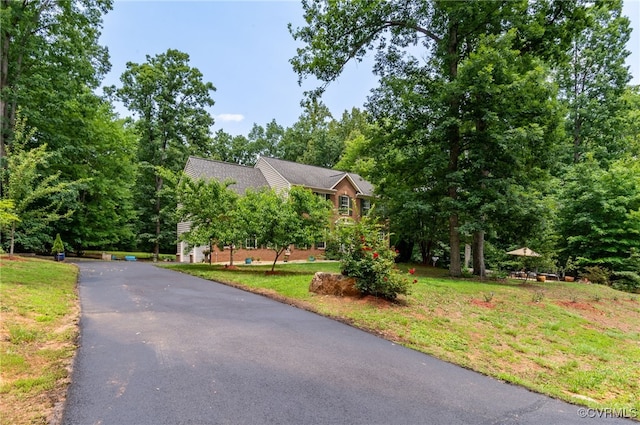 419 Carter Ln, Louisa, VA 23093 - view of front of home with a front yard and driveway
