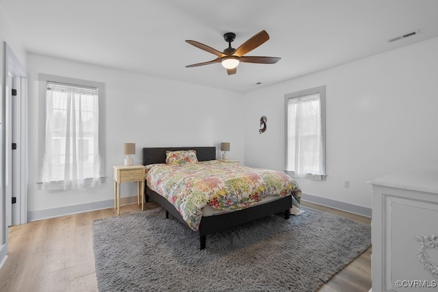 9530 Dabneys Mill Rd, Manquin, VA 23106 - bedroom with light wood-type flooring and a ceiling fan