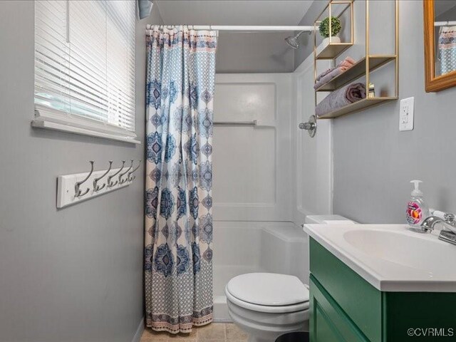 8507 Spruce Pine Dr, North Chesterfield, VA 23235 - full bathroom with curtained shower and vanity
