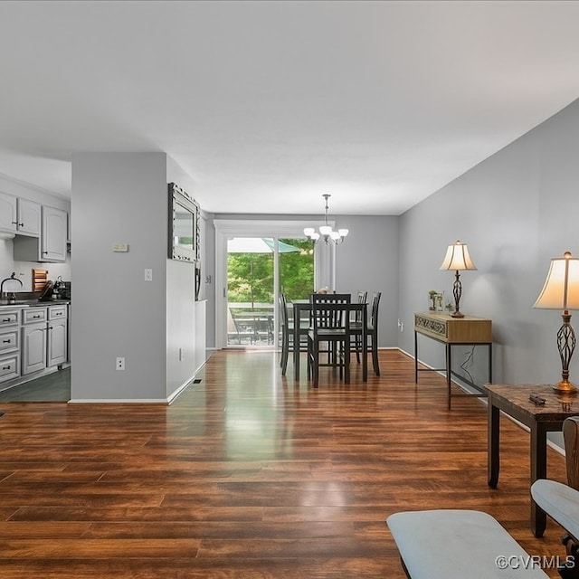 8507 Spruce Pine Dr, North Chesterfield, VA 23235 - photo 7