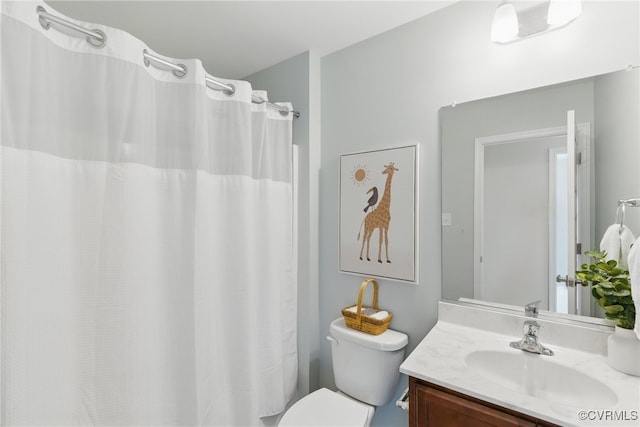 8045 Ellendale Dr, Mechanicsville, VA 23116 - full bathroom with vanity and a shower with curtain