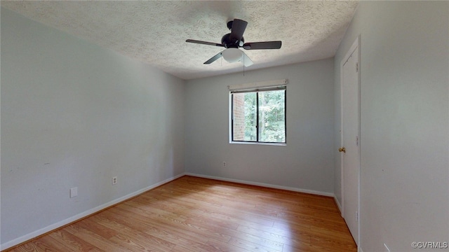 2106 Turtle Run Dr Unit 7, Henrico, VA 23233 - empty room with light wood-type flooring, a textured ceiling, and a ceiling fan