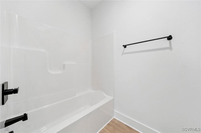 425 Palomino Dr, Louisa, VA 23093 - full bath with wood finished floors and bathtub / shower combination