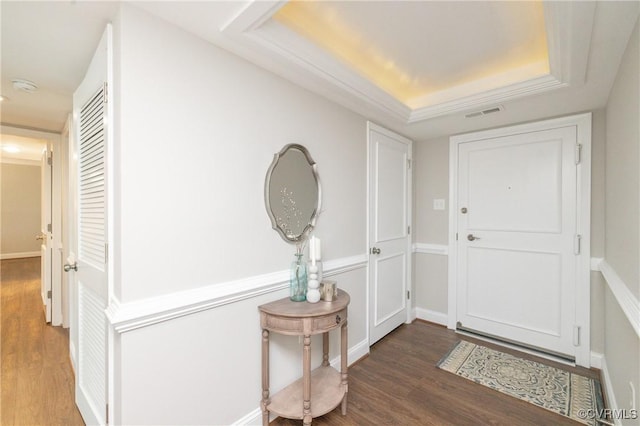2956 Hathaway Rd Unit U606, Richmond, VA 23225 - foyer with wood finished floors, recessed lighting, and a raised ceiling