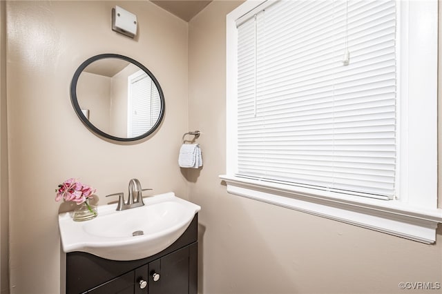 8411 Freestone Ave, Henrico, VA 23229 - bathroom with vanity