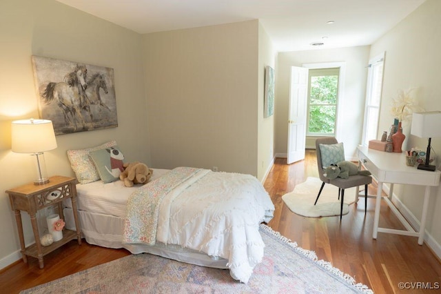 9307 Oak Trl, Ashland, VA 23005 - bedroom featuring wood finished floors and baseboards