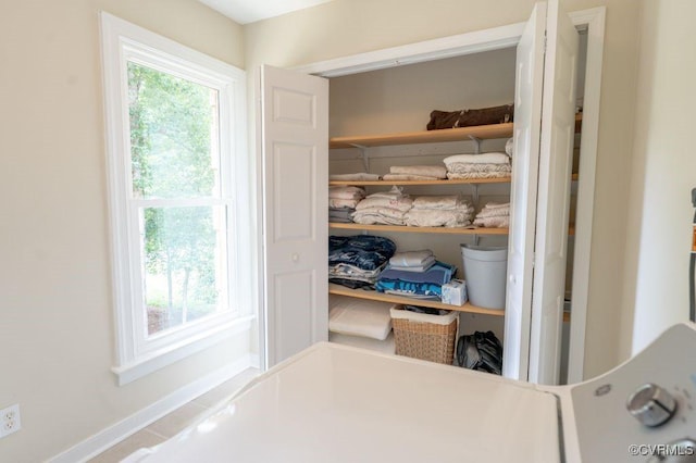 9307 Oak Trl, Ashland, VA 23005 - view of closet