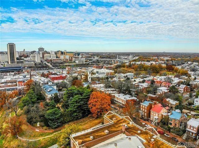 2400 E Franklin St, Richmond, VA 23223