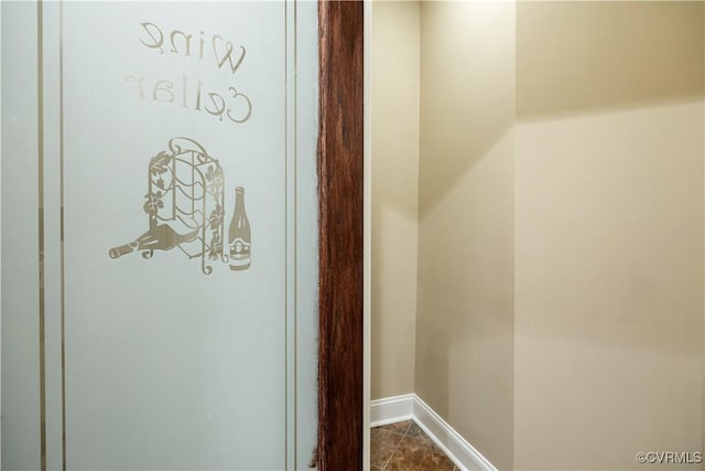 706 Colony Oak Ln, Midlothian, VA 23114 - detailed view of baseboards