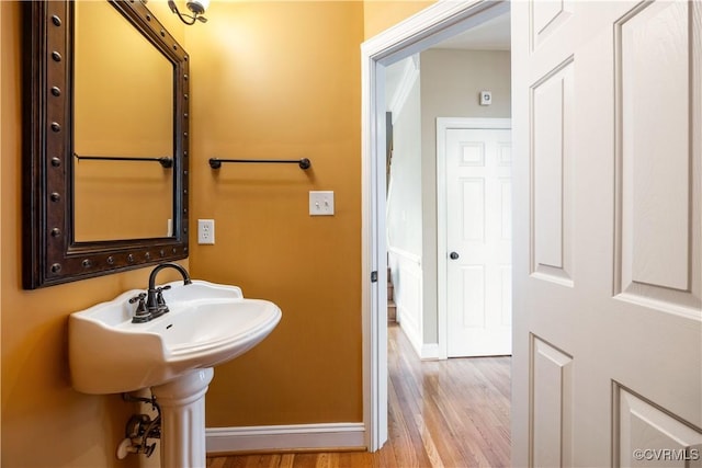 706 Colony Oak Ln, Midlothian, VA 23114 - bathroom with baseboards and wood finished floors
