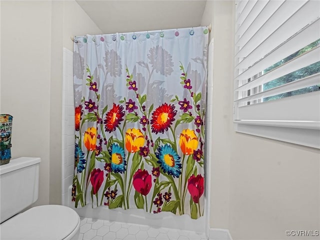 1203 Wesanne Ln, Chesterfield, VA 23114 - full bath featuring a shower with shower curtain