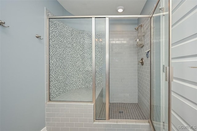 8013 Rutland Village Dr, Mechanicsville, VA 23116 - bathroom with a shower stall