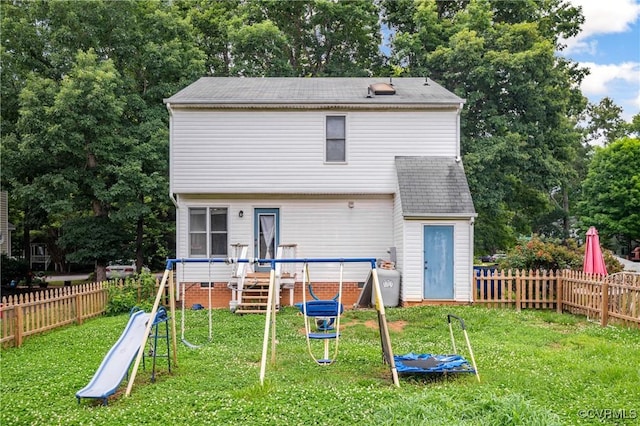 9220 Brocket Dr, Midlothian, VA 23112 - rear view of house featuring a playground and view of wooded area