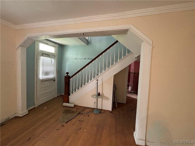 6690 4th Ave, Henrico, VA 23231 - stairs with wood finished floors and ornamental molding