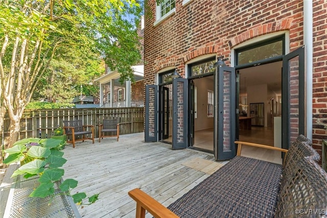 2417 E Grace St, Richmond, VA 23223 - view of wooden terrace