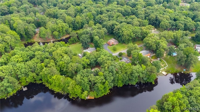 9065 Greenlake Cir, Mechanicsville, VA 23116 - aerial view of property and surrounding area featuring a nearby body of water