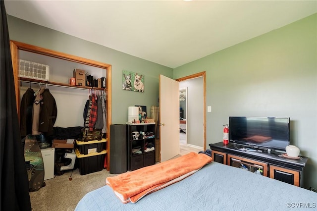 2000 Point Of Rocks Rd, Chester, VA 23836 - bedroom featuring a closet and carpet floors