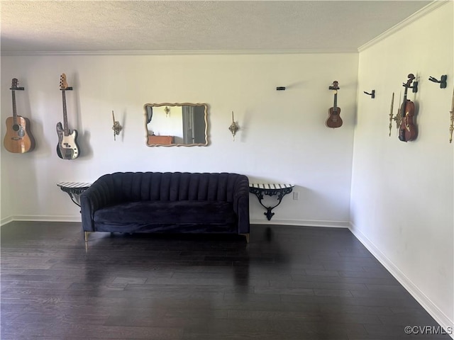 31368 Old Dawn Rd, Hanover, VA 23069 - living area featuring ornamental molding, wood finished floors, and a textured ceiling