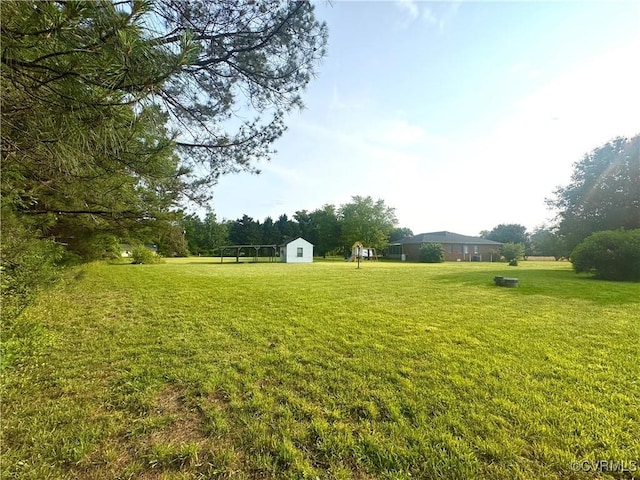 31368 Old Dawn Rd, Hanover, VA 23069 - view of green lawn with an outdoor structure