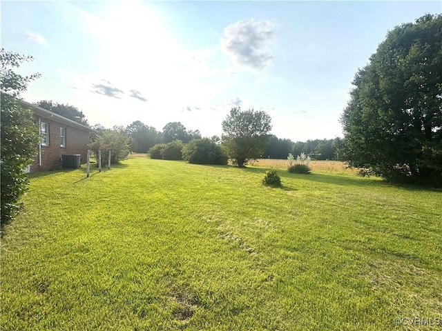 31368 Old Dawn Rd, Hanover, VA 23069 - view of green lawn