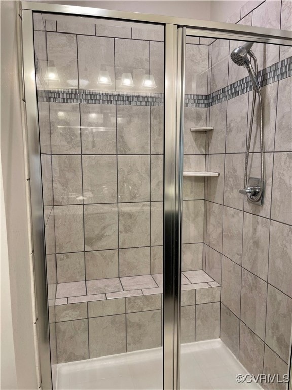 15518 Centerline Ct, Chesterfield, VA 23832 - full bath with a shower stall