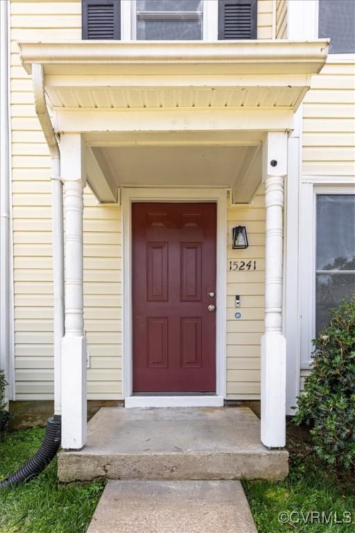15241 Broadwater Cir, Chesterfield, VA 23831 - view of exterior entry