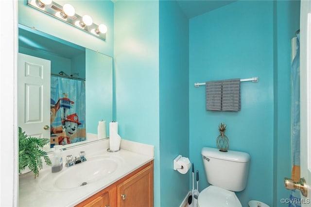405 Hollybrook Ridge Ln, Richmond, VA 23223 - bathroom with vanity and a shower with curtain