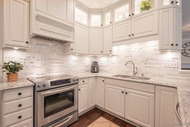 6013 Glen Abbey Dr, Glen Allen, VA 23059 - kitchen with stainless steel range with electric cooktop, white cabinets, tasteful backsplash, and dark wood finished floors