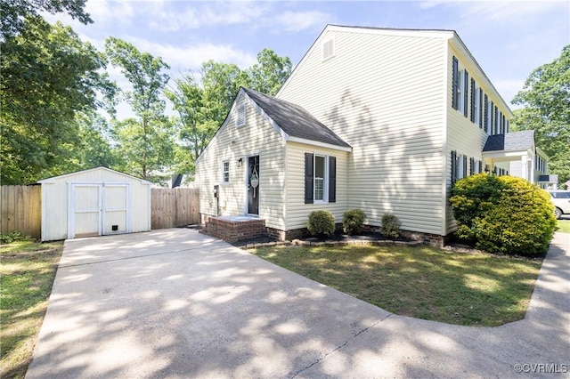 13119 Glenmeadow Ct, Midlothian, VA 23114 - view of front of house with a storage unit