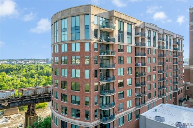 1101 Haxall Pt Unit U215, Richmond, VA 23219 - photo 3
