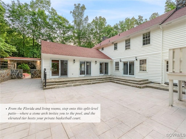 2821 Newquay Ln, North Chesterfield, VA 23236 - rear view of house with a patio area