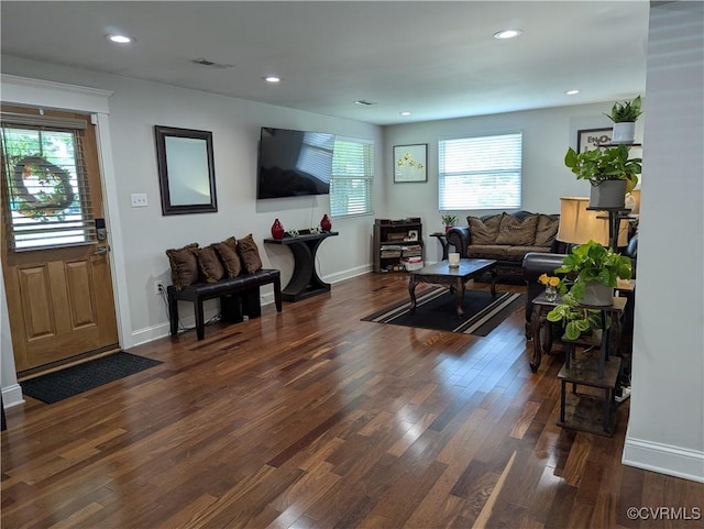 186 Piedmont Ave, Colonial Heights, VA 23834 - living room with healthy amount of natural light, wood finished floors, and recessed lighting