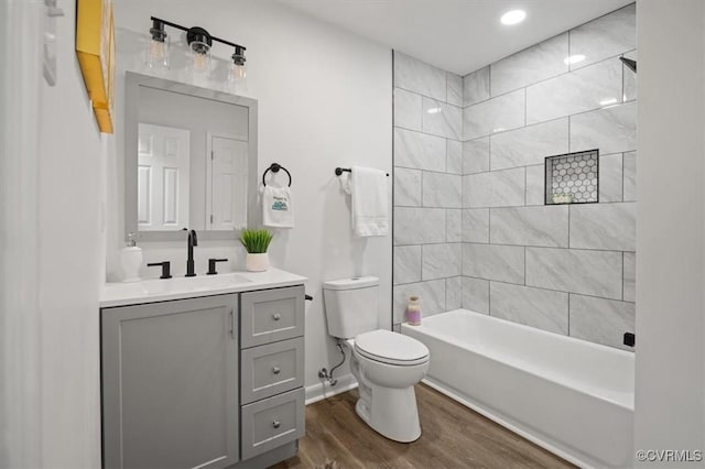 419 Marblethorpe Rd, North Chesterfield, VA 23236 - full bath with vanity, wood finished floors, shower / bath combination, and recessed lighting