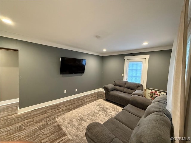 411 Sherman Ave, Hopewell, VA 23860 - living area featuring crown molding, wood finished floors, and recessed lighting
