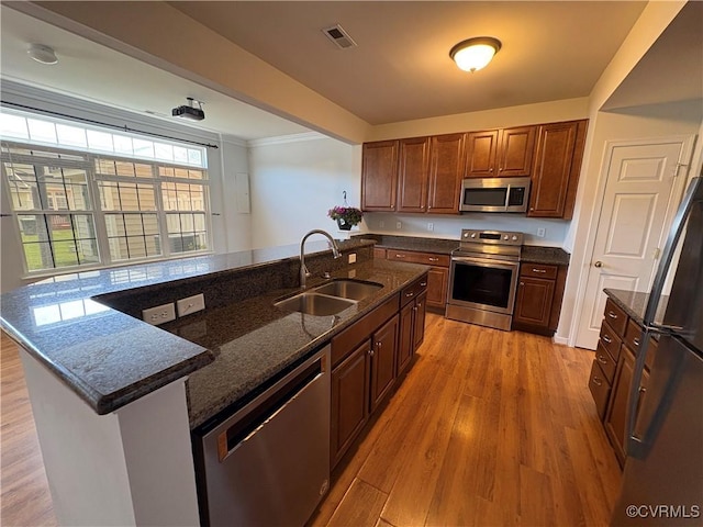 904 Pale Moon Dr, Glen Allen, VA 23059 - photo 5